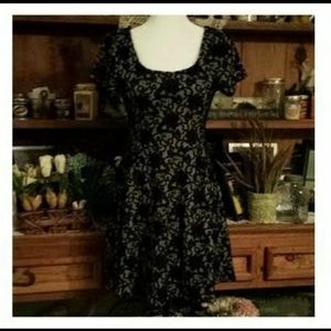 Gifted Wet seal black floral dress
